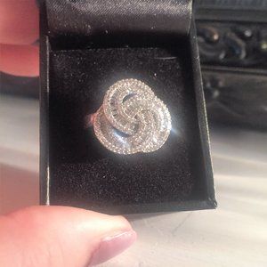 .50Ct Love Knot baguette diamond ring